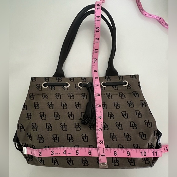 DOONEY & BOURKE Signature Monogram Baguette Small Satchel Gray and Black Canvas - Picture 14 of 15